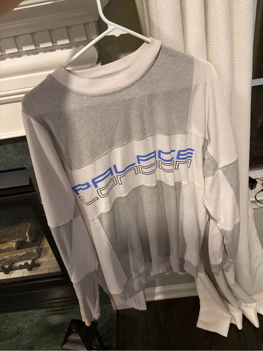Palace Cut Mit Sew Crewneck